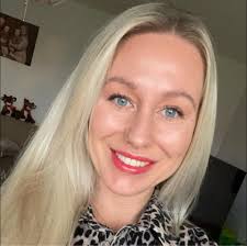 📣 Kender du en som bliver færdiguddannet her til sommer? 🎉😉 📲 Se  plakaten her 👇🏼 https://dialaegt.dk/products/paedagogen Se alle vores  eksamensgave plakater igennem nedenstående link 👇🏼  https://dialaegt.dk/collections/eksamensgave 🎁 Den ...