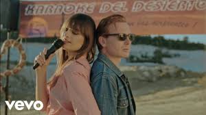 Nouvel album coeur sortie le 11 juin 2021 claraluciani.lnk.to/allmb. Alex Kapranos Clara Luciani Summer Wine Official Video Youtube