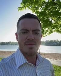 Jason Summitt's Instagram, Twitter & Facebook