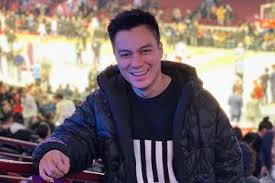 Bagaimana caranya membentuk ekspresi seksi seperti itu? Mulai Bosan Di Rumah Aja Baim Wong Lakukan Hal Ini Sambil Tunjukkan Ekspresi Wajah Kocak Semua Halaman Nakita