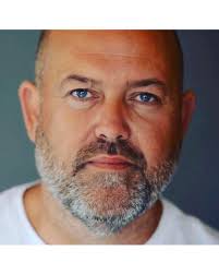 Good morning, I always wondering who came up with Phil singing backing  vocals in the group? Did he realised that his voice is very similar to  Peter or was it Mike or