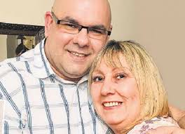 Brother and sister reunited after 39 years