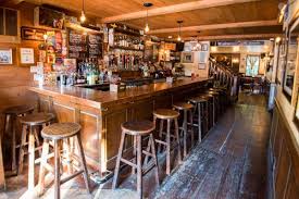 Black Blue Steak And Crab Albany Ny Looking For Nightlife Options In Albany New York Check Out Olde English Pub Pantry In Downtown Albany Pub Pub Food British Beer