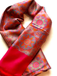 Many people favor pashmina, a type of indian cashmere that's often blended with silk, for its exceptional softness and durability. Pashmina Shawl Handwoven Silk Paschmina Schal Winter Autumn Wrap Pashmina Scarf Shilp World