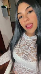 Karla Falcon (@karlafalcon24)