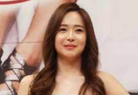 Congratulations to the new couple! Pemain Korea Di Piala Dunia 2018 Ini Ternyata Mantan Pacar Anggota Girlband Tabloidbintang Com