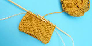 Magic loop is a knitting technique available for working in the round that gives you a second option other than the use of double pointed. The Magic Loop Technique Step By Step 10 Rows A Day