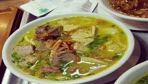 Di daerah jawa timur banyak dijumpai penjual rawon, terutama rawon pasuruan banyak yang tempe penyet adalah makanan khas indonesia dari daerah jawa timur. Resep Soto Daging Sapi Dan Kambing Khas Betawi Lamongan Solo Dan Madura Resep Masakan Indonesia Terbaru Dan Terlengkap