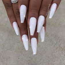 Winter Acrylic Nails That Look Beautiful Winteracrylicnails Acrylic Nail Designs White Acrylic Nails Trendy Nails