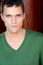 Актёры, режиссер и создатели фильма Крушение (2010)