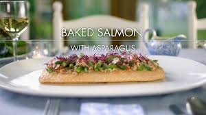 Large egg whites, pomegranate seeds, vanilla bean paste, raspberries and 9 more. Mary Berry S Quick And Easy Fish Dish Bbc One Youtube Berries Recipes Mary Berry Recipe Mary Berry