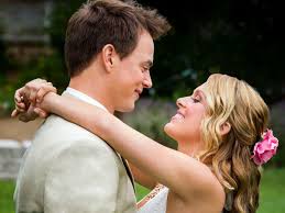 At blue mountain state, the benefits of being a player on one of the most successful football programs in the nation are just too good to pass up. Blue Mountain State Season 1 Rotten Tomatoes