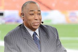 Longtime ESPN host John Saunders dies at age 61