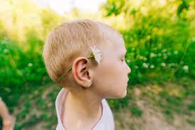 Sneaking in a sweet picture with mom before he even knows it's happening.  😉 http://www.hellonarwhal.co/blog/kristen-jason-addison-grayson