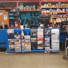 The ee20 engine had an aluminium alloy block with 86.0 mm bores and an 86.0 mm stroke for a capacity of 1998 cc. Photos At Bunnings Warehouse Hardware Store In Te Aro