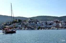 Καλώς ήλθατε στον δήμο μας. Destinatie De Concediu Grecia Insulele Skiathos Skopelos Si Alonissos Un Blog Scris De Dan Ciulea