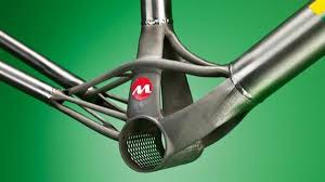three british designers have teamed up to build a sub 1kg titanium 3d printed bike frame 3d printing company mirada pro titanium bike bike frame bike design