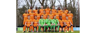 Het jongste oranje mocht aantreden tegen de jeugdclub van frank en ronald de boer, vv de zouaven. Espn Volgt Jong Oranje Achter De Schermen Tijdens Europees Kampioenschap Bm