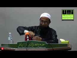 Hukum menghisap dan minum susu istri  ustad khalid basalamah ma lc . Download Minum Susu Bini 3gp Mp4 Codedfilm
