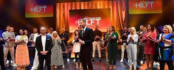 Mit der spendengala 'deutschland hilft. Ofkqx18yvbiylm