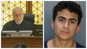 Menor de 13 años se declara no culpable de matar a su mamá a puñaladas