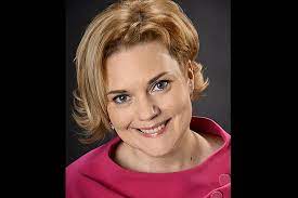 Agnieszka rogalska ma 4 stanowiska w swoim profilu. Jest Nowa Dyrektorka W Bizielu Jej Poprzednik Zostal Odwolany Po Aferze