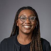 800+ "Laíla" profiles