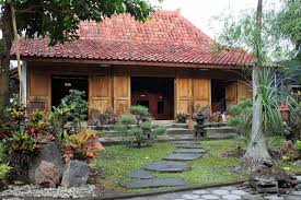 Rumah kayu doro gepak tampak depan : 10 Tampak Depan Design Rumah Ideas House Exterior House Design House Styles