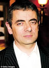 Il est surtout connu pour être le créateur et l'interprète du personnage de mr bean, rendu mondialement célèbre par la série télévisée du même nom primée aux british academy television awards et. Rowan Atkinson Upsets Neighbours With Plans To Replace Country House With Futuristic Petrol Station Home Daily Mail Online