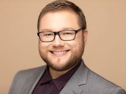 David Manes's Instagram, Twitter & Facebook