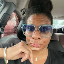 Vanessa Williams added a new photo.