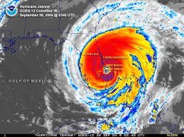 Hurricane Jeanne Making Landfall Near Ft Pierce Fl In 2004 Wild Weather Florida Hurricane Hurricanes And Tornadoes