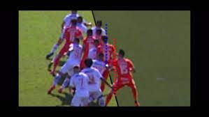 Em uma bola perdida na. Vasco Cobra Impugnacao De Partida Contra Inter Apos Analise Do Var Clube Ve Impedimento Incontestavel Lance