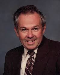 Kenneth Hauck's Instagram, Twitter & Facebook