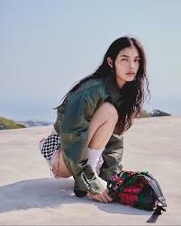 Rina Fukushi /福士リナ | @ellejapan @kenzo 🐇🩷 | Instagram