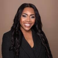 Janelle Howell's Instagram, Twitter & Facebook