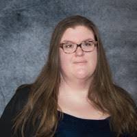 Elizabeth Priest's Instagram, Twitter & Facebook