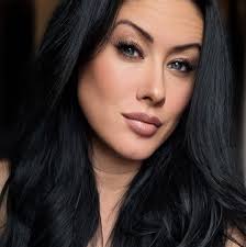 What is a fast way to break in cornhole bags?