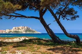 Le tout made in france, of course. Les Meilleurs Endroits Ou Partir Pour Les Vacances De La Toussaint