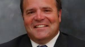 Dorsett joins school board, Aoueille returns