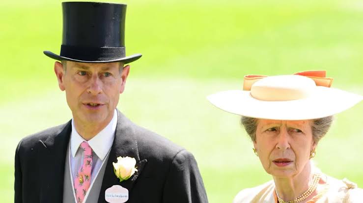 Hardworking Princess Anne and Prince Edward join forces for ultra-rare  sibling trip