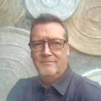 Dale Bartley's Instagram, Twitter & Facebook