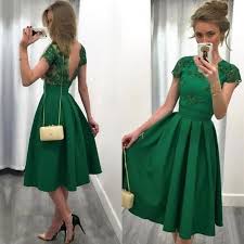 Elegant Dark Green Lace Appliques Beaded Homecoming Dress Cap Sleeves V Back Short Prom Dress Tea Length Party Dress Green Wedding Dresses Blush Pink Bridesmaid Dresses Tea Length Prom Dress