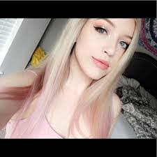 Amy Mcadoo's Instagram, Twitter & Facebook