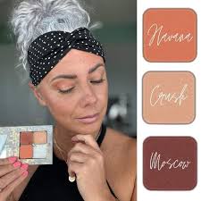 Pale rosette: a fall color for wardrobe or decor?