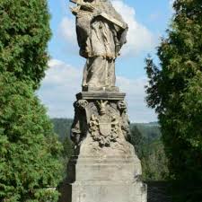 Jan nepomucký byl blahořečen 31. Statue Des Hl Jan Nepomucky Nove Mesto Nad Metuji Oficialni Stranky
