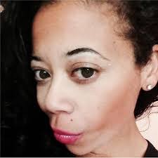 Alisa Logan's Instagram, Twitter & Facebook