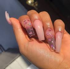 With short coffin nails, you can enjoy classy nails that are convenient to wear! Short Coffin Pink Butterfly Nails Novocom Top