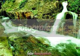 Peribahasa ini sangat populer digunakan karena dapat menggambarkan karakter dari seseorang. Fotografer Net Galeri Air Beriak Tanda Tak Dalam