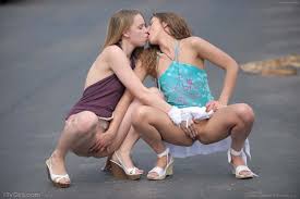 Real Life Lesbian Couple fucking in Public • fluffy Lychees